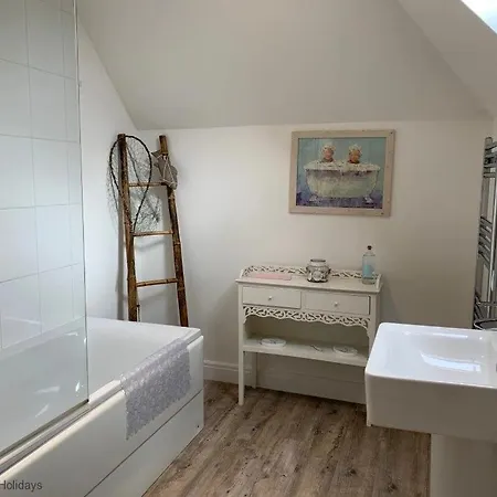 Сasa de vacaciones Meadow View - Part Of The The Bay Village With Pool, Gym And Direct Access, Pub, Restaurant, Tennis And Meadows Walks Filey